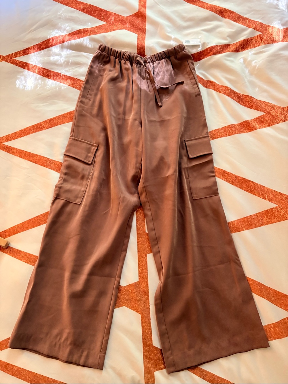 Wide Leg Cargo Pants in Mauve